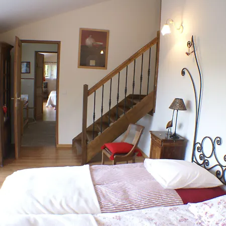 Domaine De La Mare Elan 3*